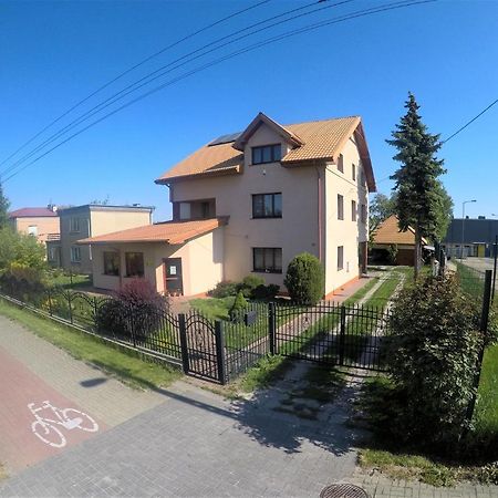Pokoje Goscinne, Mieszkanie Na Wynajem W Swidniku K Lublina Esterno foto